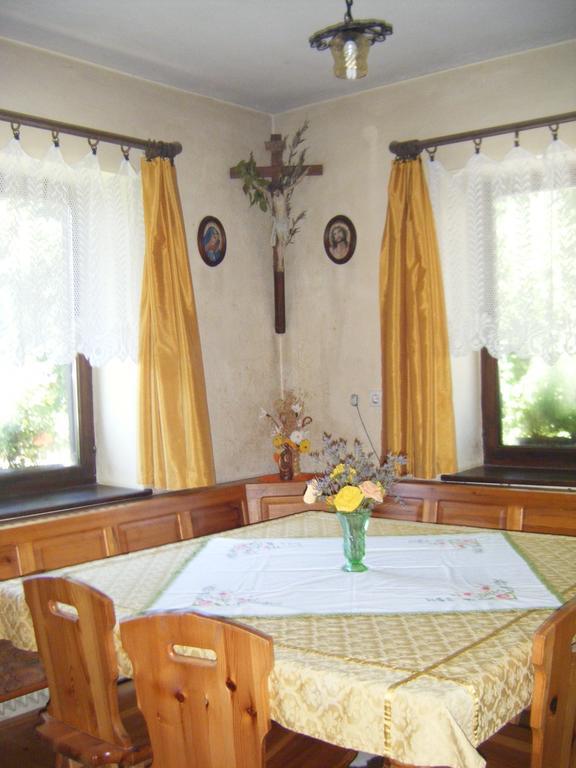 Guest House Kmetija Dane Exteriér fotografie